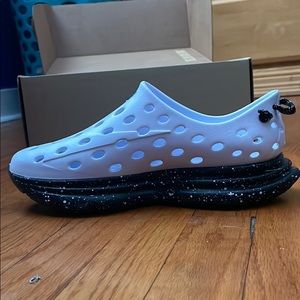 Kane active recovery footwear